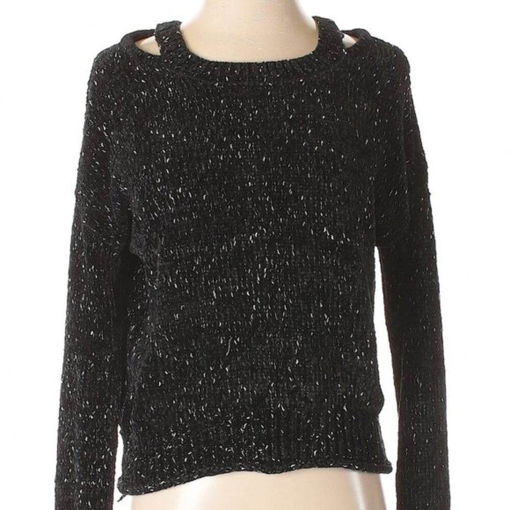 Mudd marled black cold shoulder sweater top